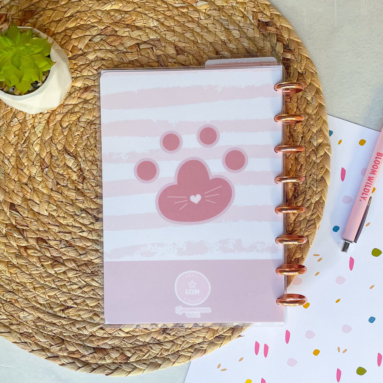 Cuaderno control veterinario rosa